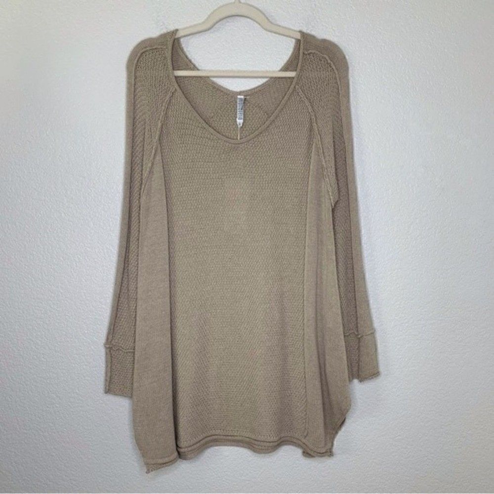 NWT Monoreno Taupe Inside Out Seam Contrast Crochet Long Sleeves Sweater